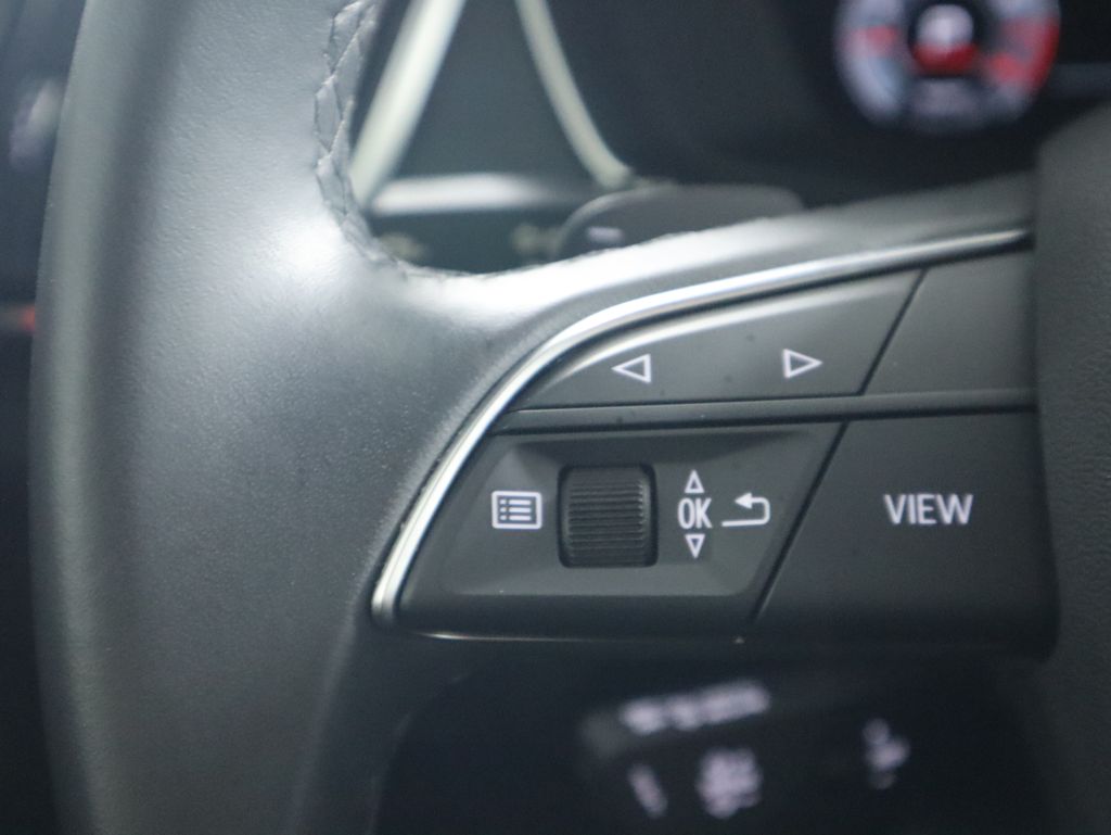 Thumbnail: 2021 Audi Q5 - 11