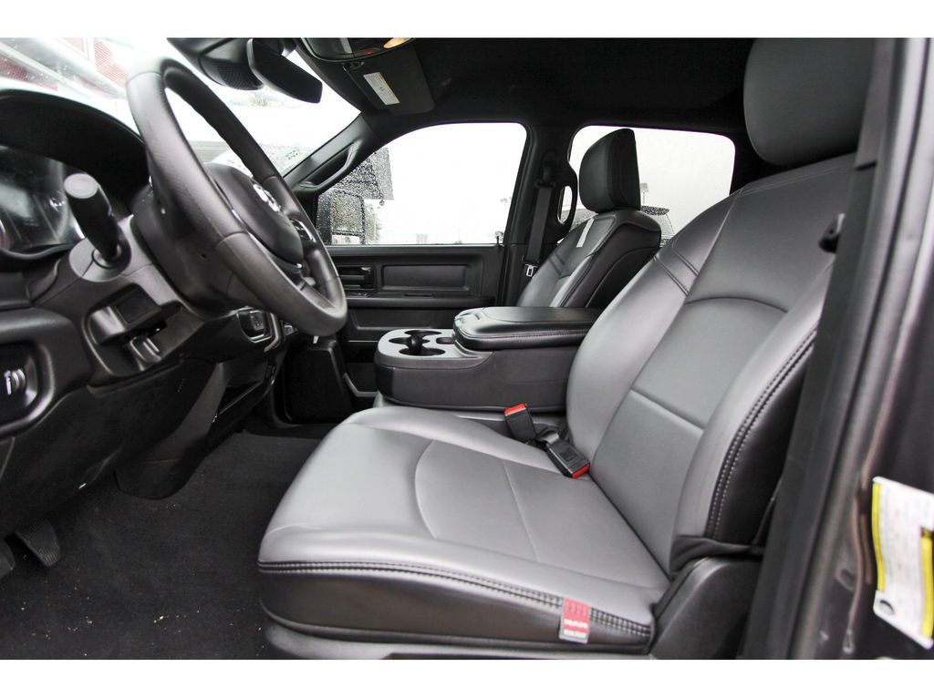 2025 Ram 2500 Tradesman - 5
