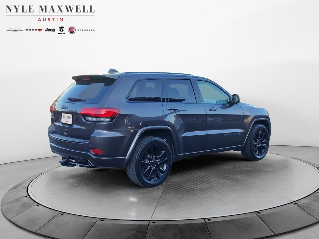 Used Car 2018 Jeep Grand Cherokee  Altitude For Sale Under $20,000 In Austin, Texas