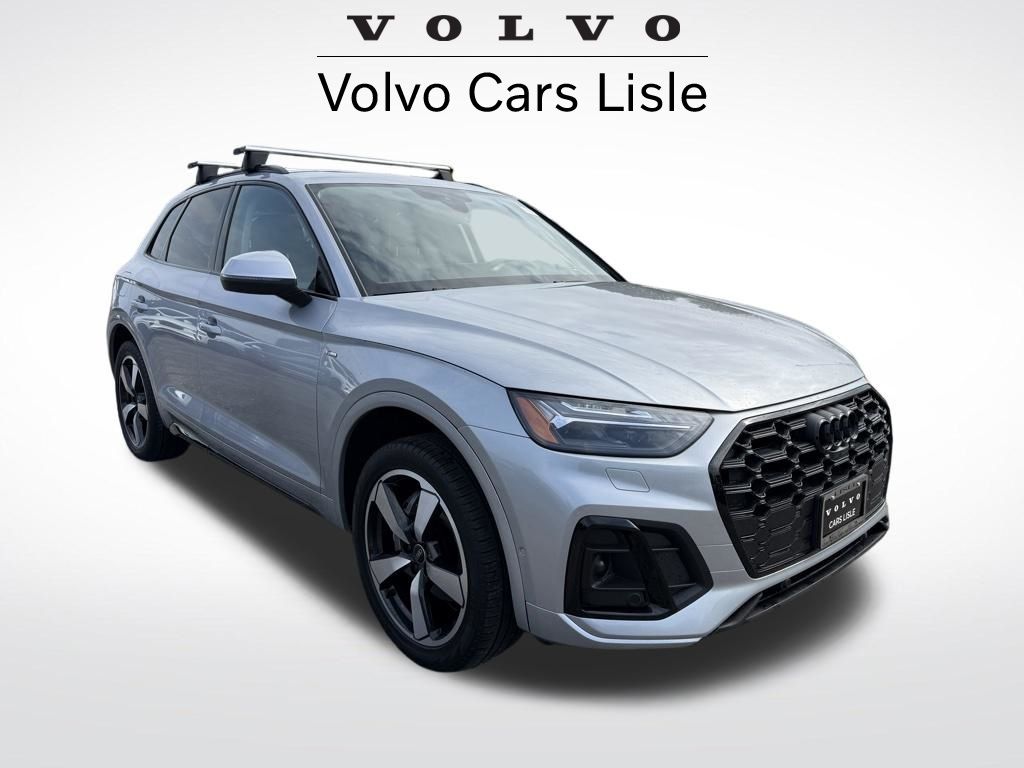 Silver Metallic 2022 Audi Q5 SUV / Crossover All-Wheel Drive 7-Speed Automatic