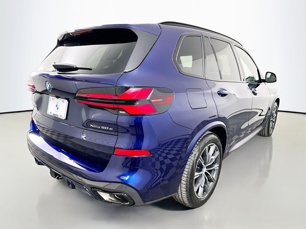 Thumbnail: 2026 BMW X5 - 5