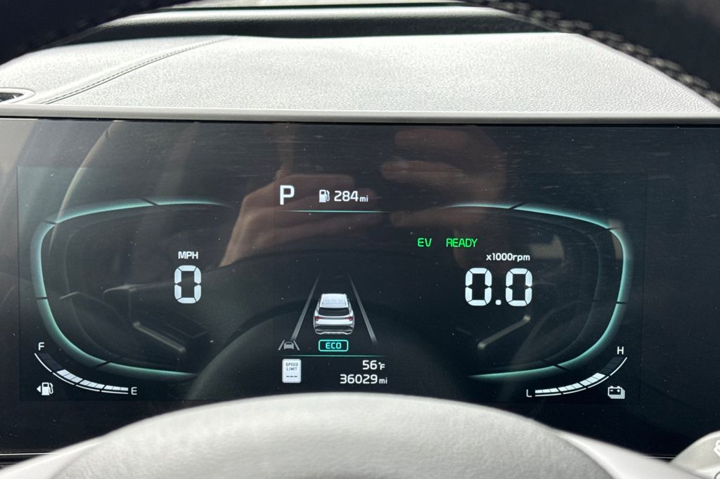 used 2023 Kia Sportage Hybrid car, priced at $25,987