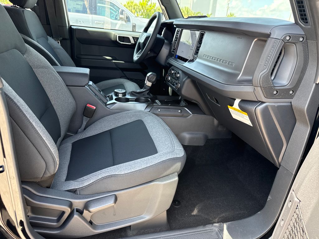 New 2026 Black Ford Base image 21