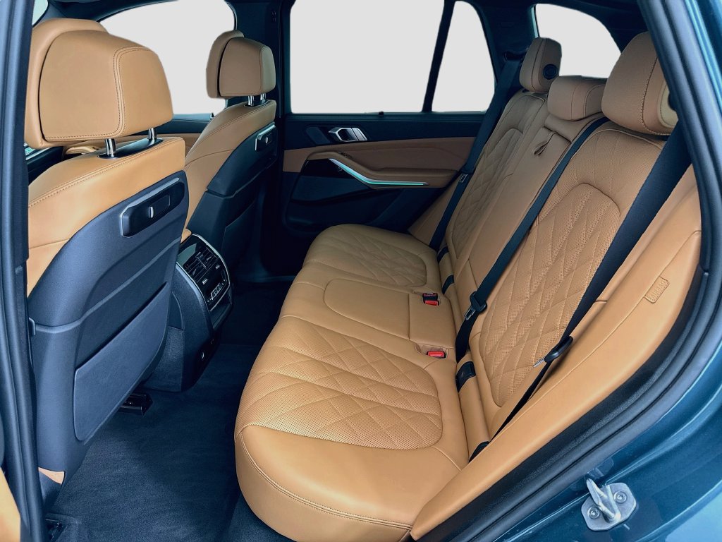 Thumbnail: 2026 BMW X5 - 20