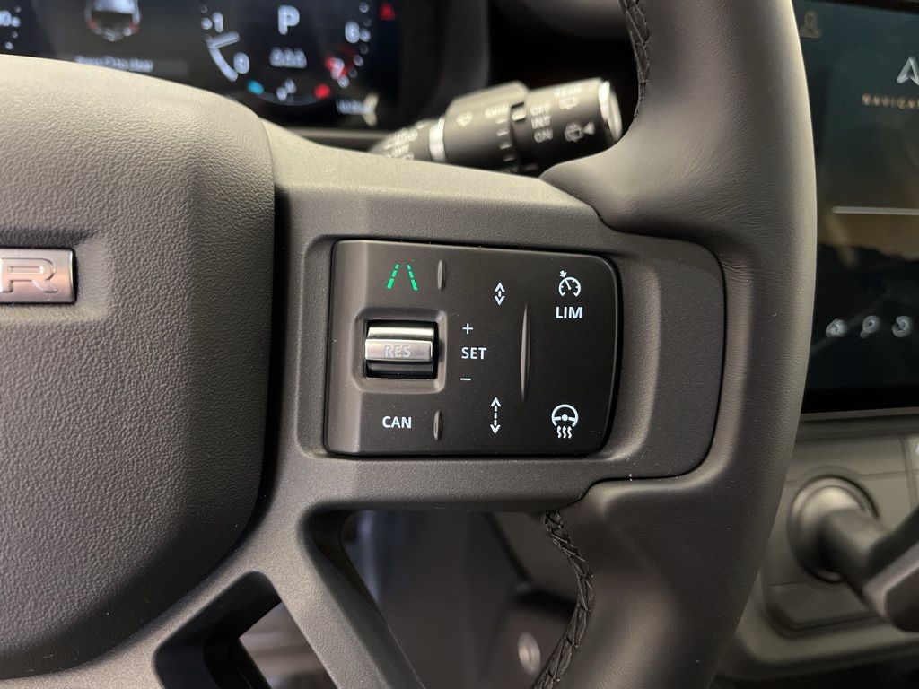 Thumbnail: 2026 Land Rover Defender - 15