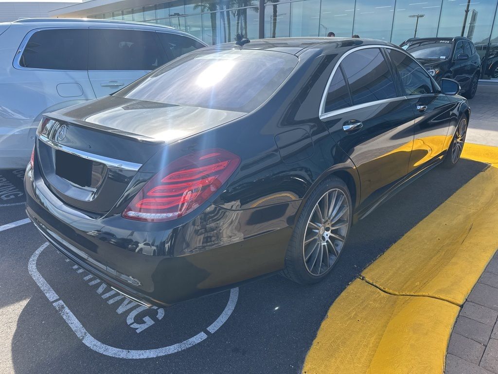 Thumbnail: 2015 Mercedes-Benz S-Class - 5