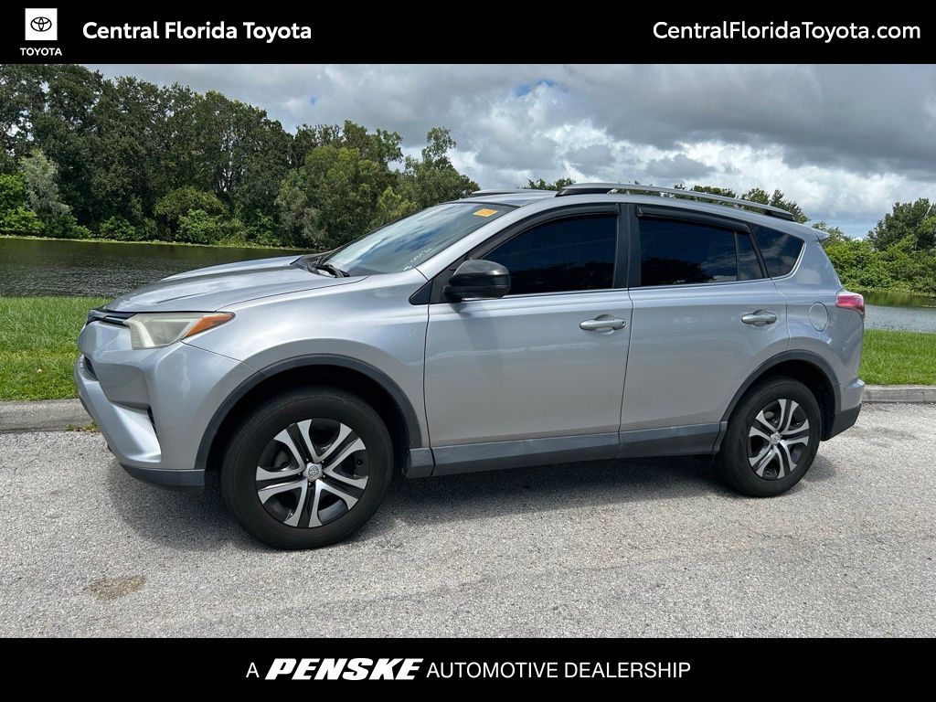 Thumbnail: 2018 Toyota RAV4 - 1