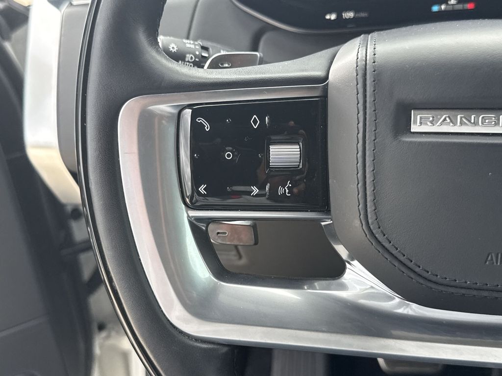 Thumbnail: 2023 Land Rover Range Rover - 26