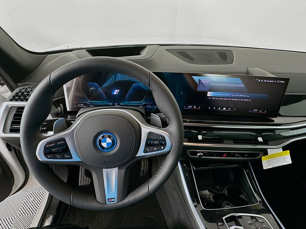 Thumbnail: 2026 BMW X5 - 10