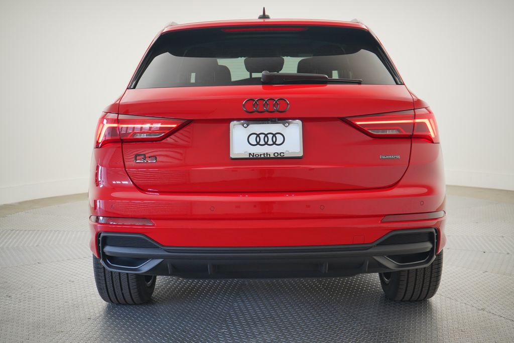 Thumbnail: 2025 Audi Q3 - 4