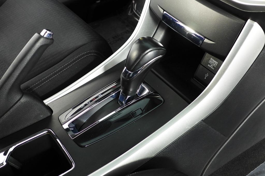 Thumbnail: 2014 Honda Accord - 15