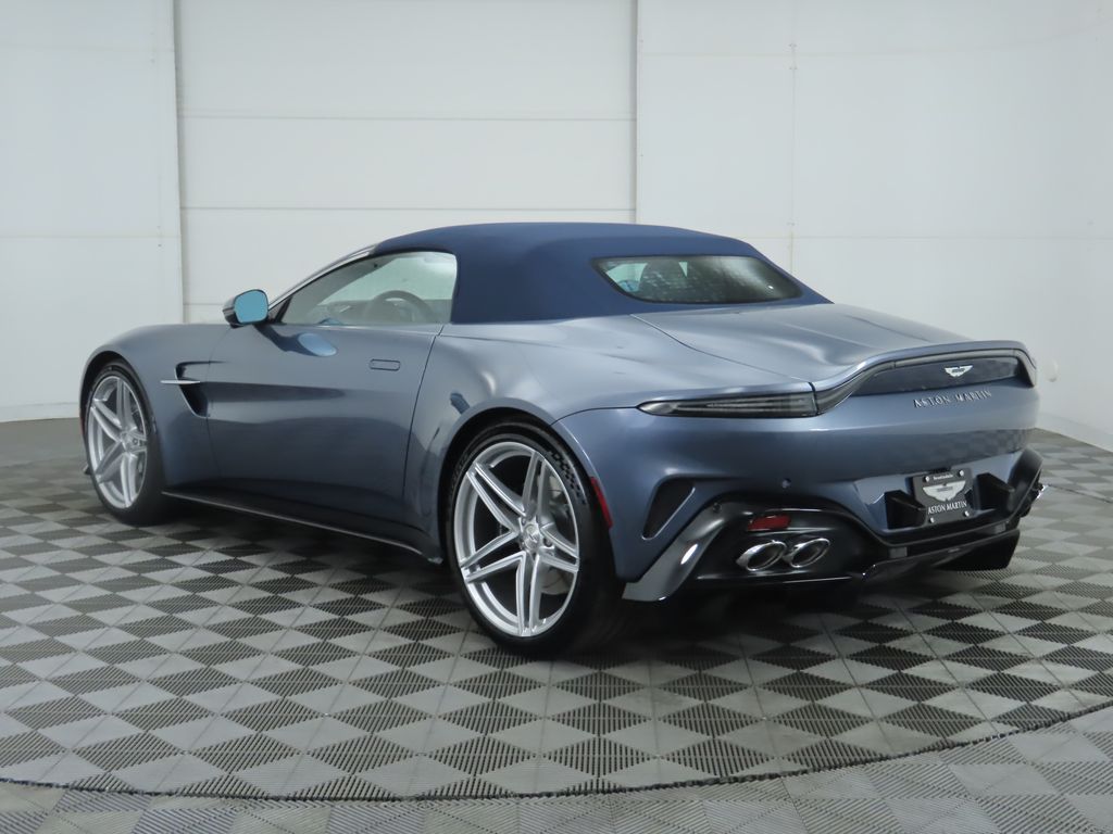 Thumbnail: 2026 Aston Martin Vantage - 15
