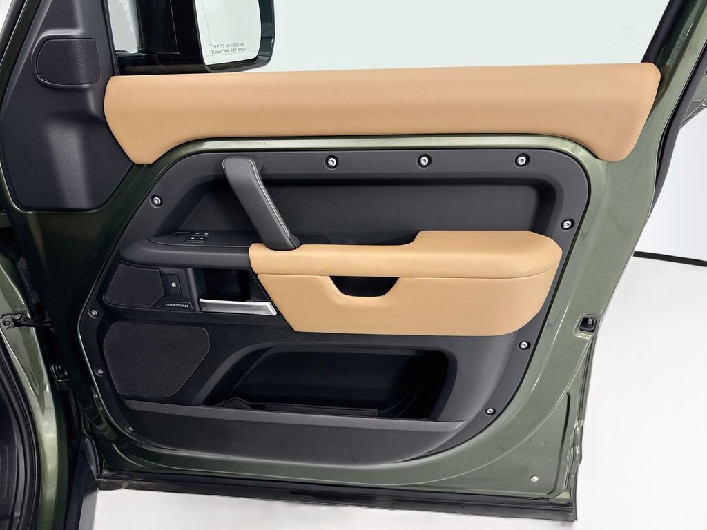Thumbnail: 2026 Land Rover Defender - 24
