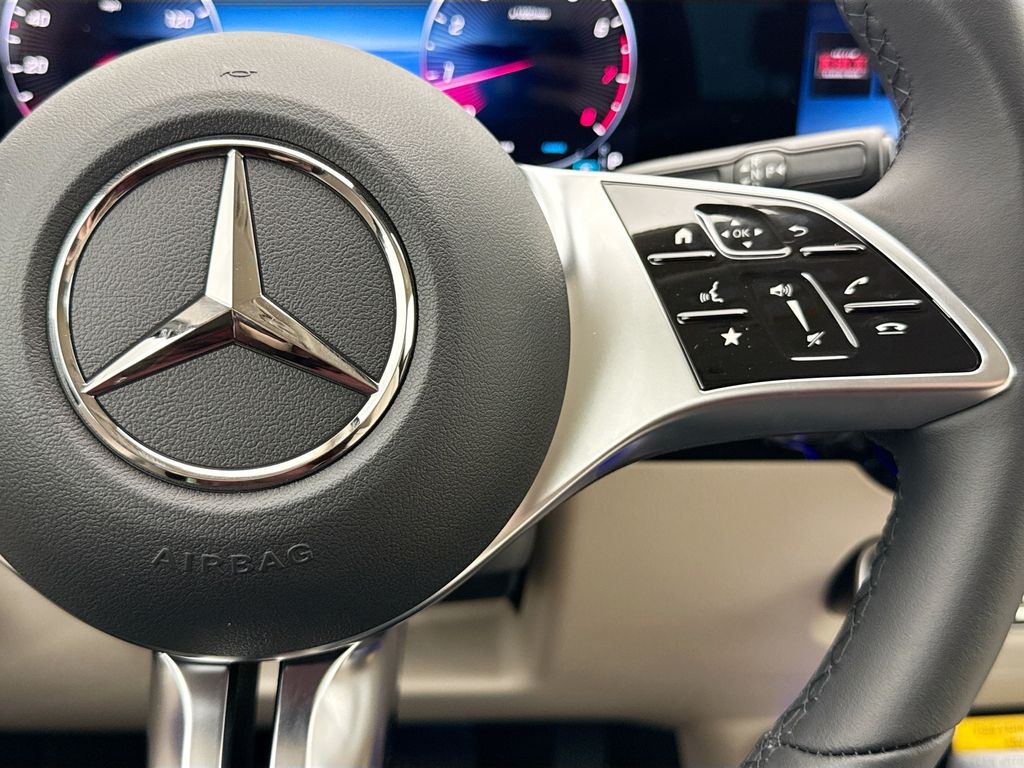 Thumbnail: 2026 Mercedes-Benz GLA - 12