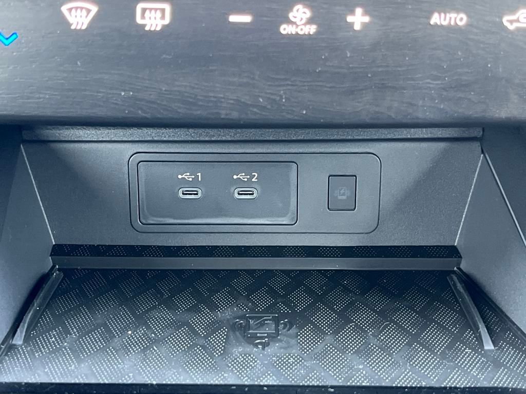 2025 Nissan Murano SV photo