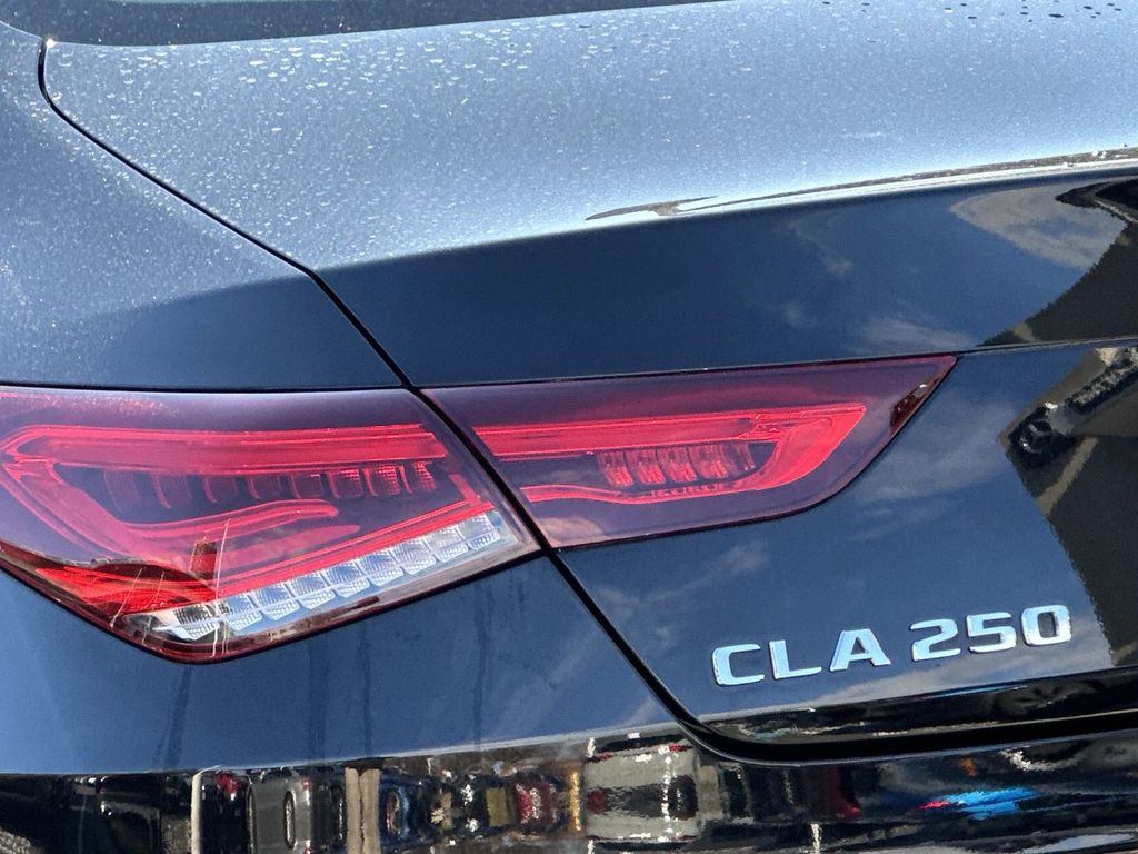 Thumbnail: 2022 Mercedes-Benz CLA - 12