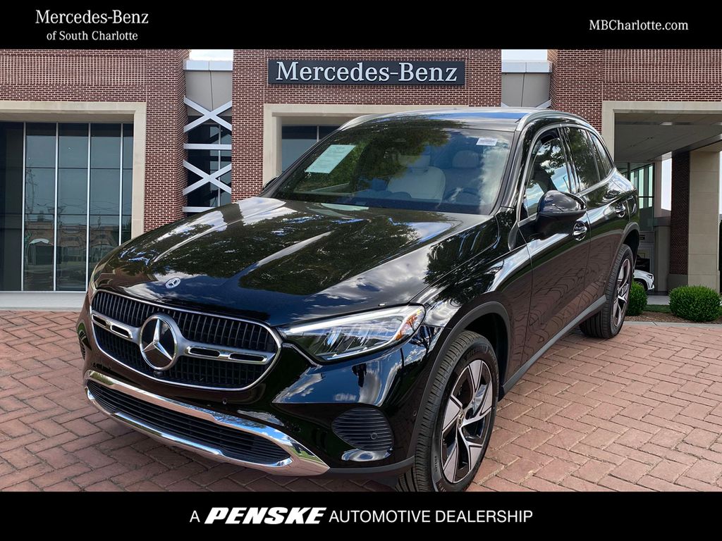 2024 Mercedes-Benz GLC 300 -
                Pineville, NC