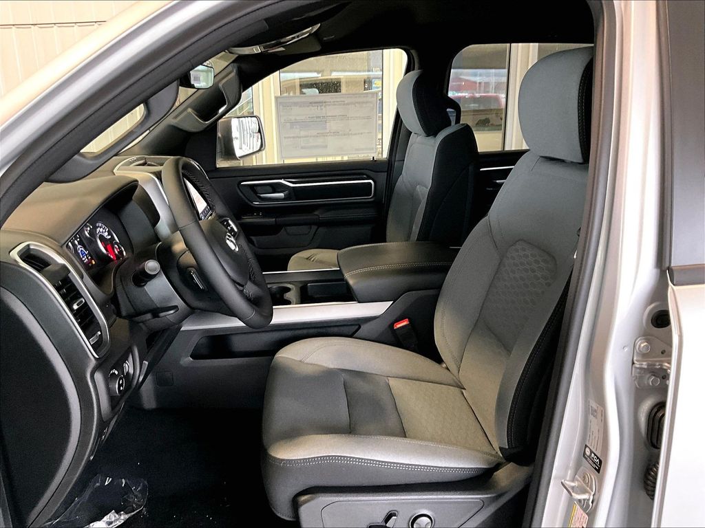 2026 Ram 1500 — photo 11