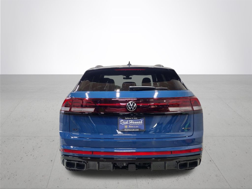 2026 Volkswagen Atlas Cross Sport 2.0T SEL R-Line Black