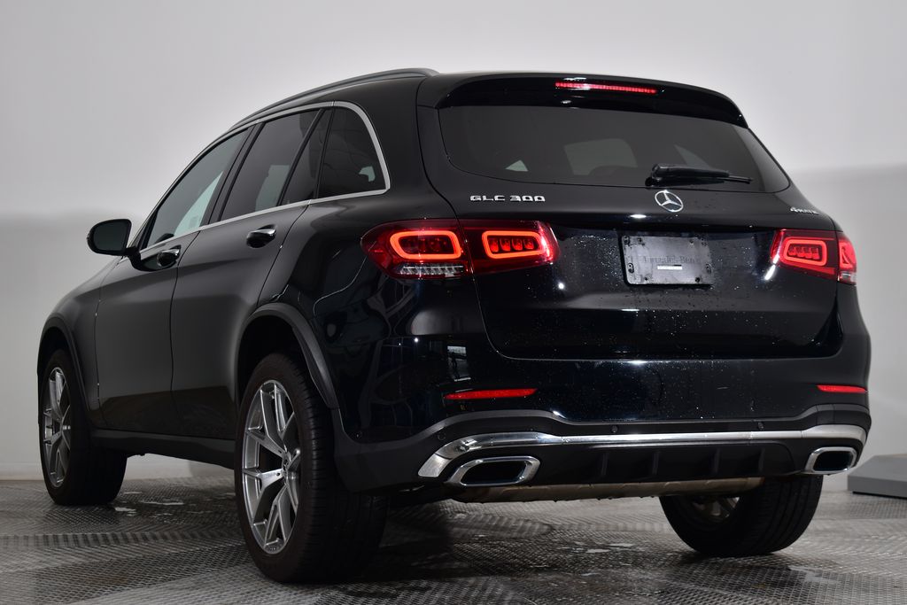 2022 Mercedes-Benz GLC 300 3