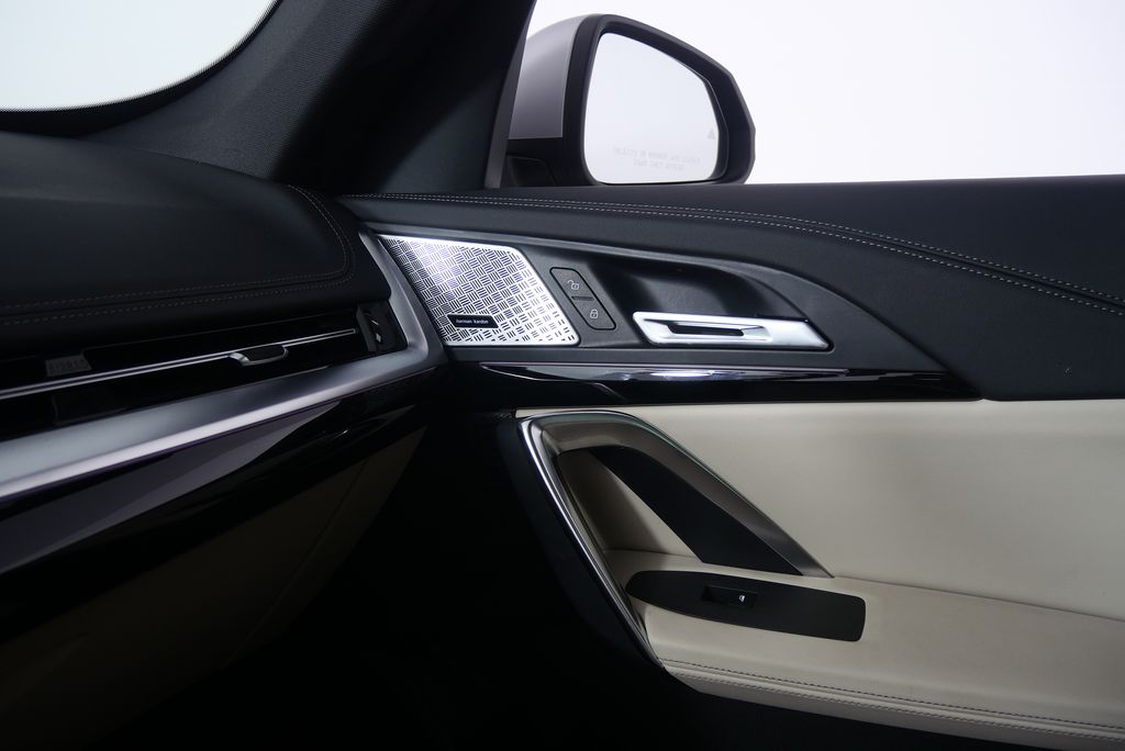 2023 BMW X1 xDrive28i 28