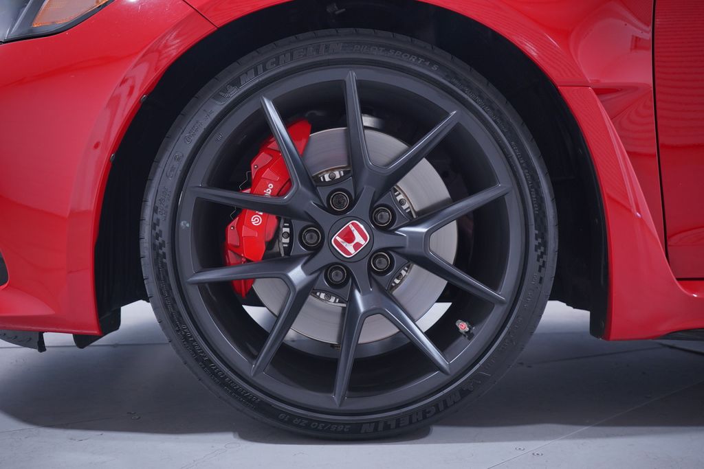 2023 Honda Civic Type R Base 2