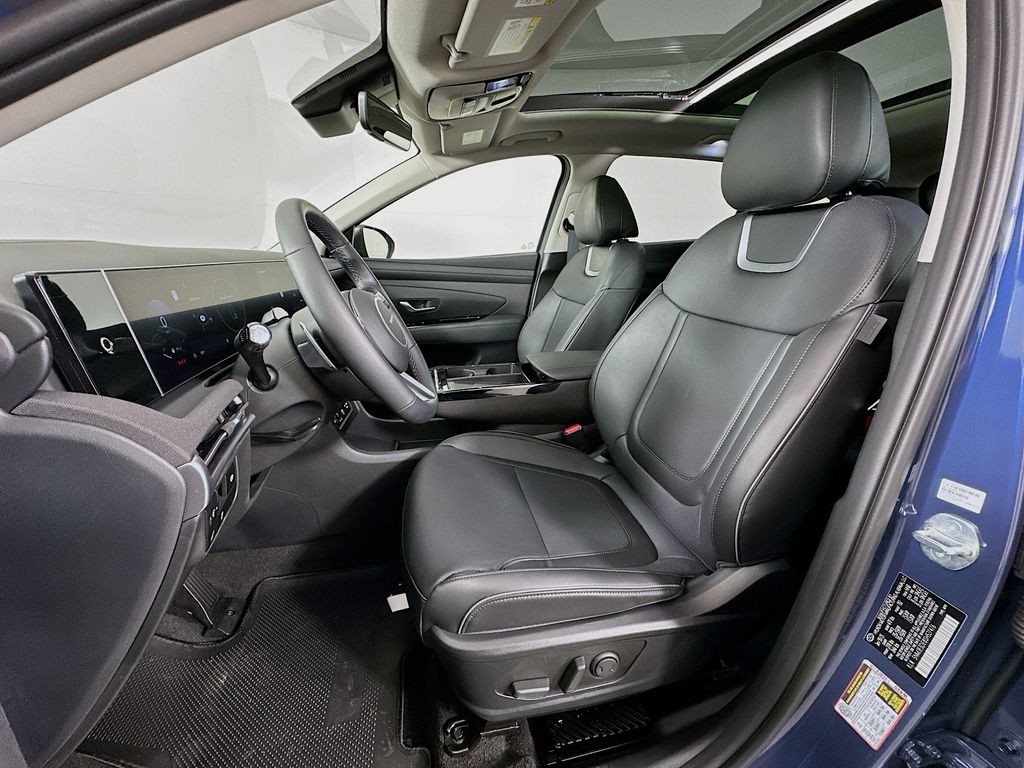 2025 Hyundai Tucson Limited 22