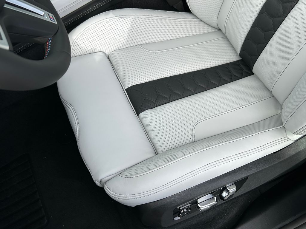 2026 BMW X5 M Competition 15