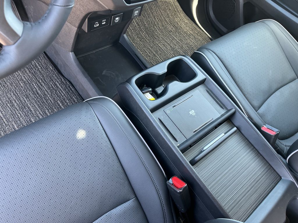 Thumbnail: 2026 Honda Odyssey - 21