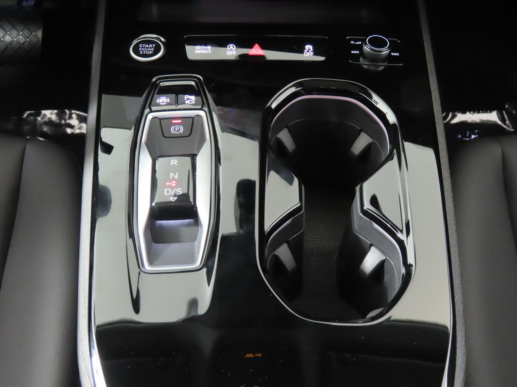 Thumbnail: 2026 Audi A5 - 21
