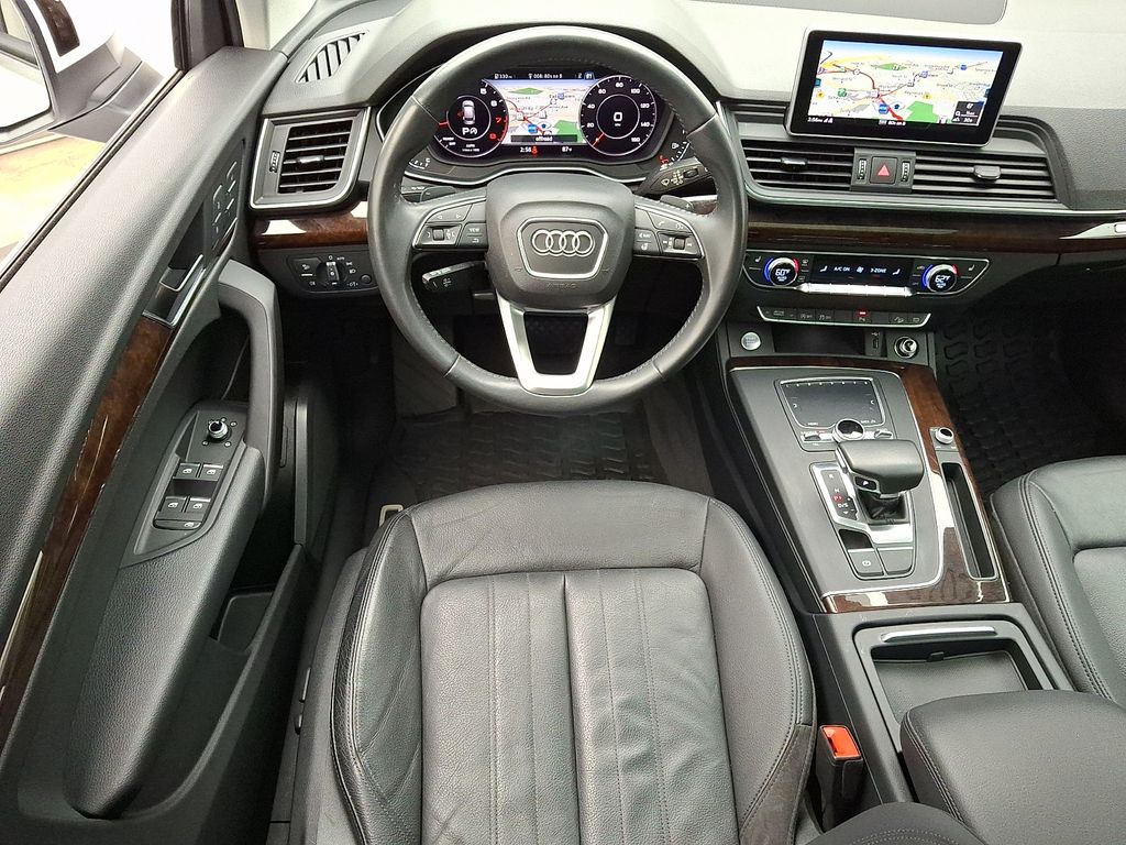 Thumbnail: 2018 Audi Q5 - 11
