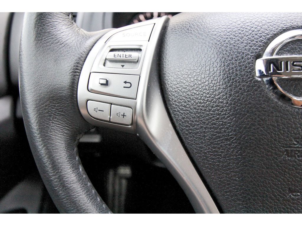 2016 Nissan Altima 2.5 SL Black at Mac Haik CDJR North Houston