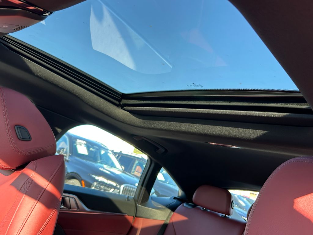 Thumbnail: 2026 BMW i4 - 16
