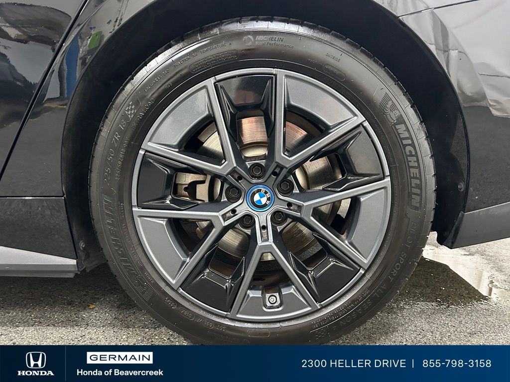 Used 2023 Black BMW eDrive35 image 14