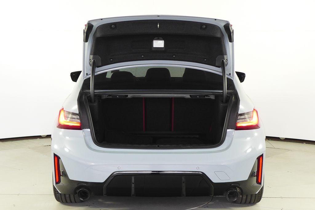 Thumbnail: 2023 BMW 3 Series - 10