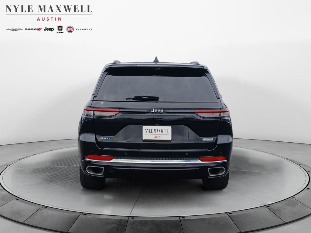Used Car 2022 Jeep Grand Cherokee  Overland 4xe For Sale Under $30,000 In Austin, Texas