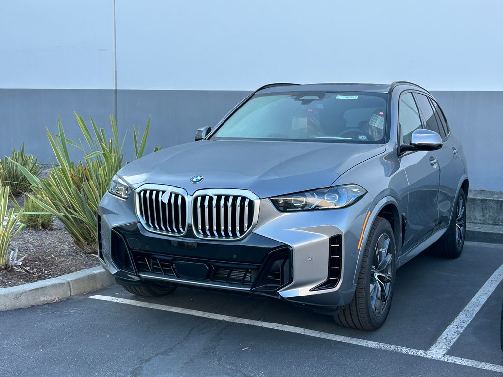 Thumbnail: 2026 BMW X5 - 2