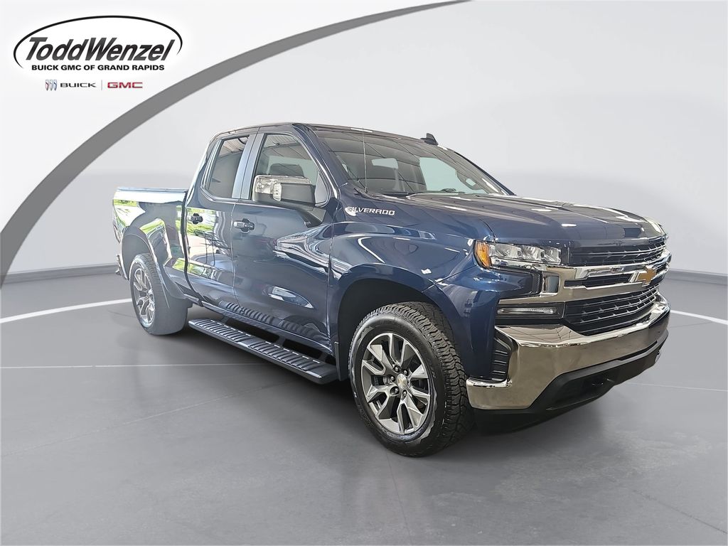 Northsky Blue Metallic 2022 Chevrolet Silverado 1500 Pickup Truck Four-Wheel Drive 8-Speed Automatic