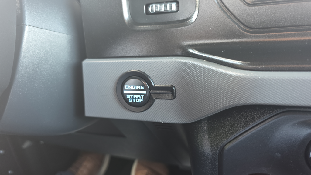 Certified Used 2023 Red Ford Base image 29