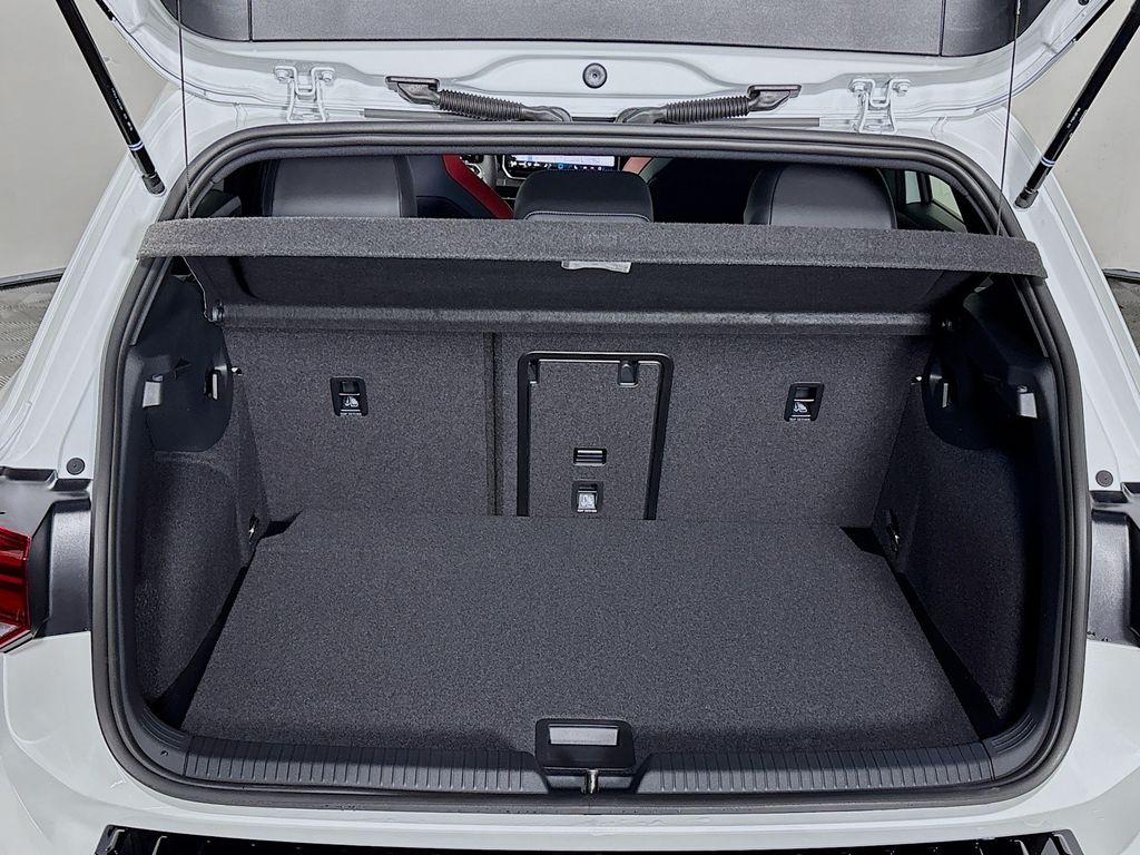 2025 Volkswagen Golf GTI 2.0T SE