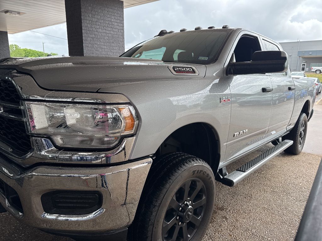Billet Silver Metallic Clearcoat 2021 RAM 2500 Tradesman Crew Cab 4WD Pickup Truck Four-Wheel Drive 8-Speed Automatic