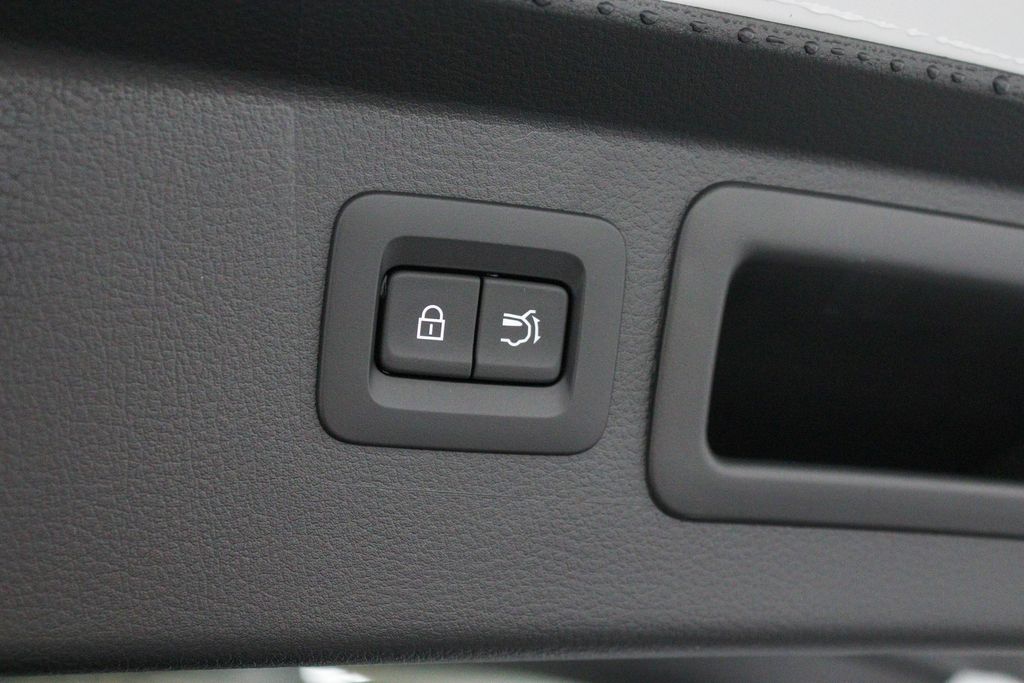 New Car 2025 Mazda Cx-50  2.5 S Premium Plus Package For Sale Under $40,000 In Georgetown, Texas