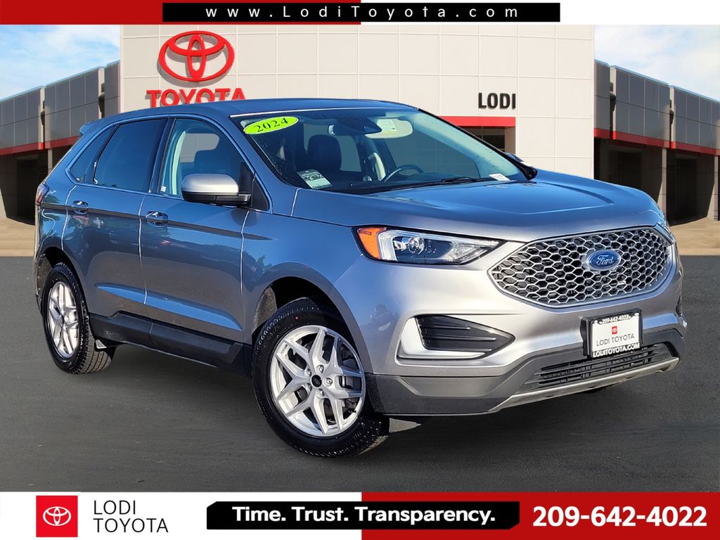  2024 Ford Edge SEL AWD   