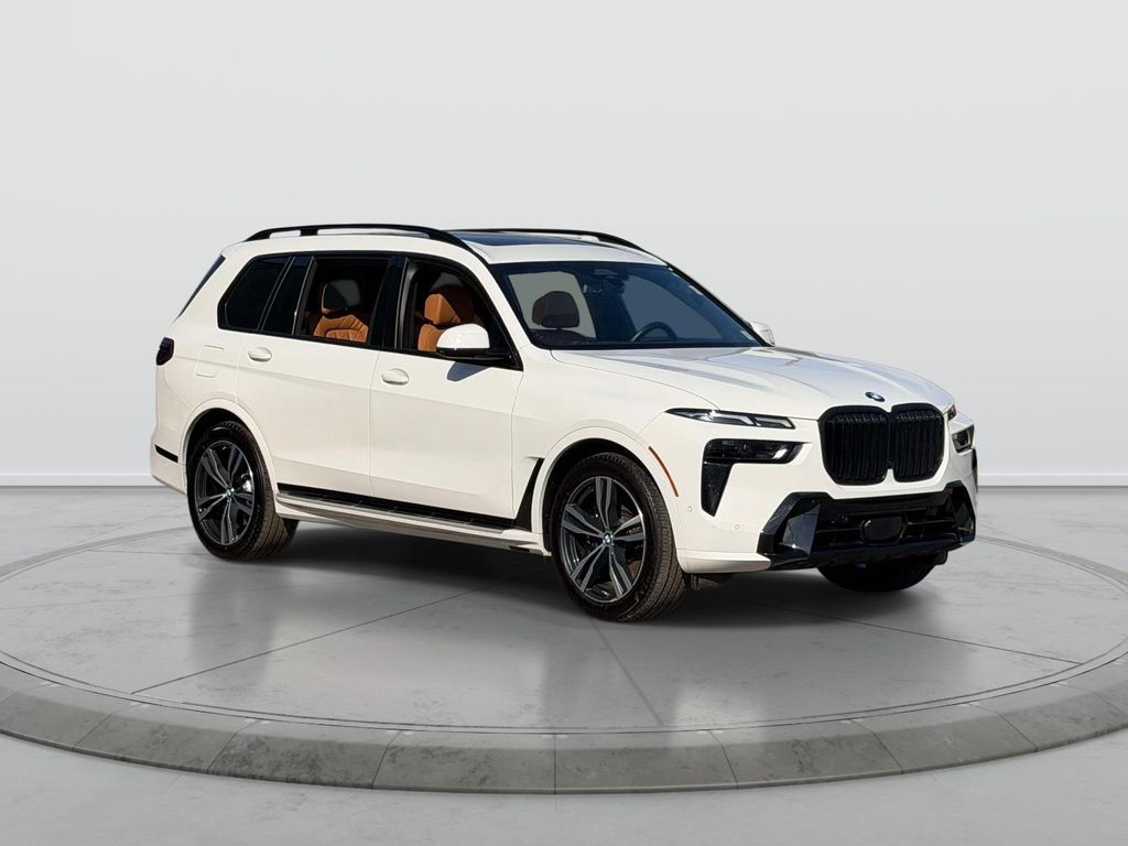 2026 BMW X7 xDrive40i's photo