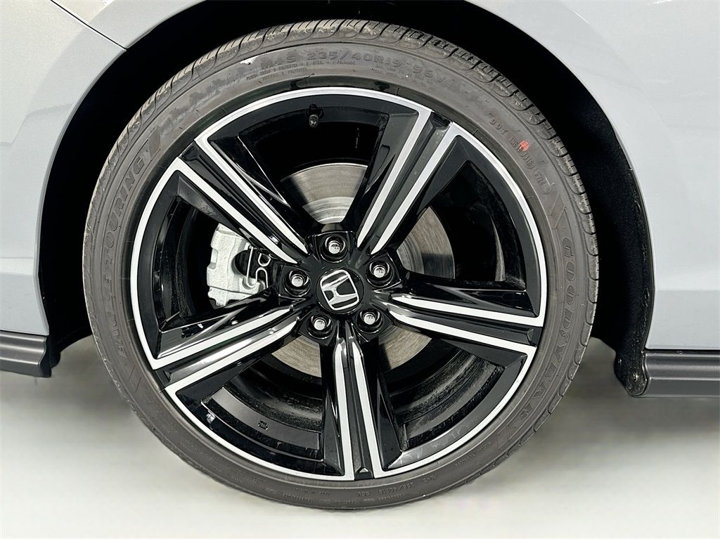2025 Honda Accord Hybrid Sport photo