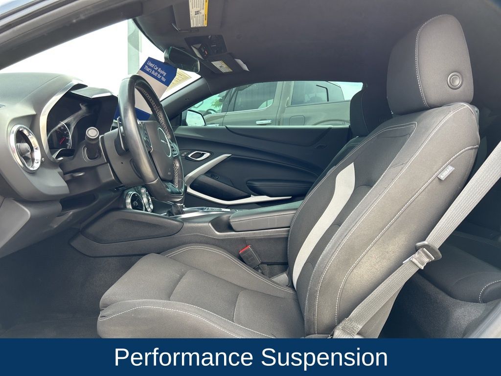 2022 Chevrolet Camaro LT1