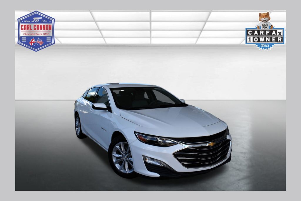 2025 Chevrolet Malibu LT with 1LT FWD