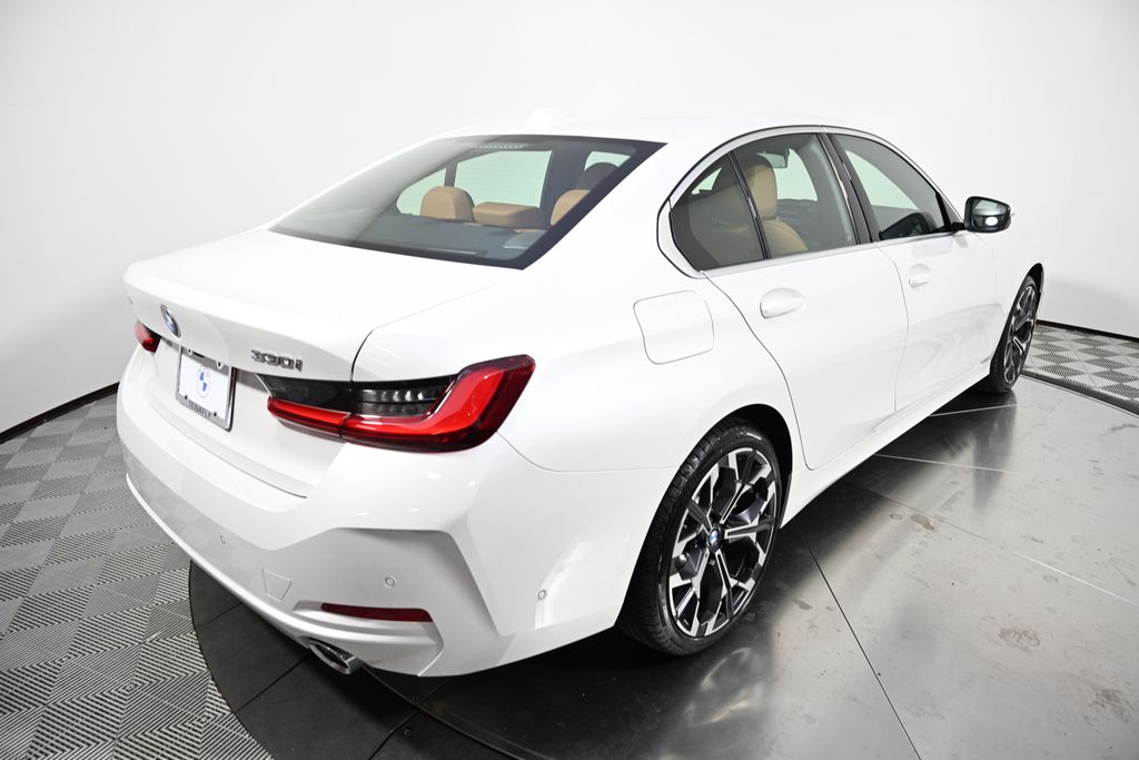 Thumbnail: 2025 BMW 3 Series - 5