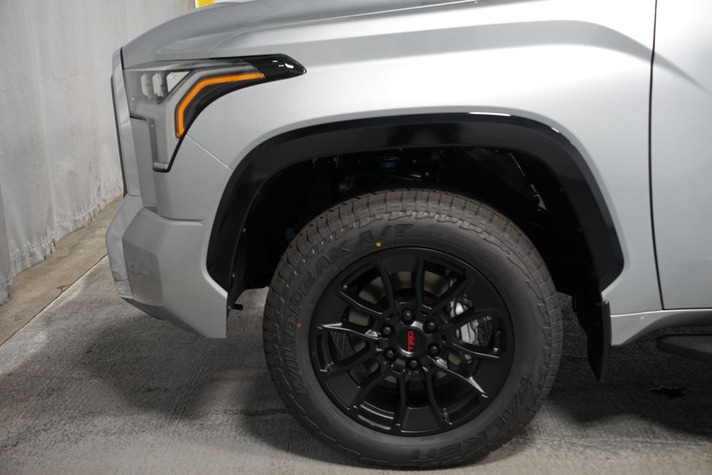 Thumbnail: 2025 Toyota Tundra - 5