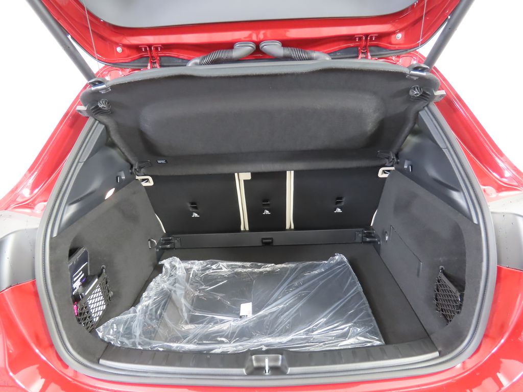 Thumbnail: 2026 Mercedes-Benz GLA - 29